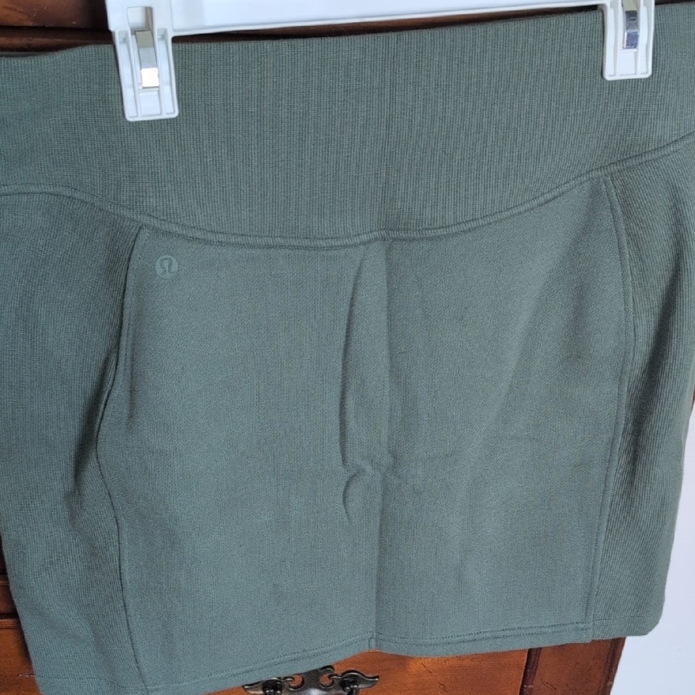 lululemon athletica Olive Green Mini Skirt - Picture 3 of 4
